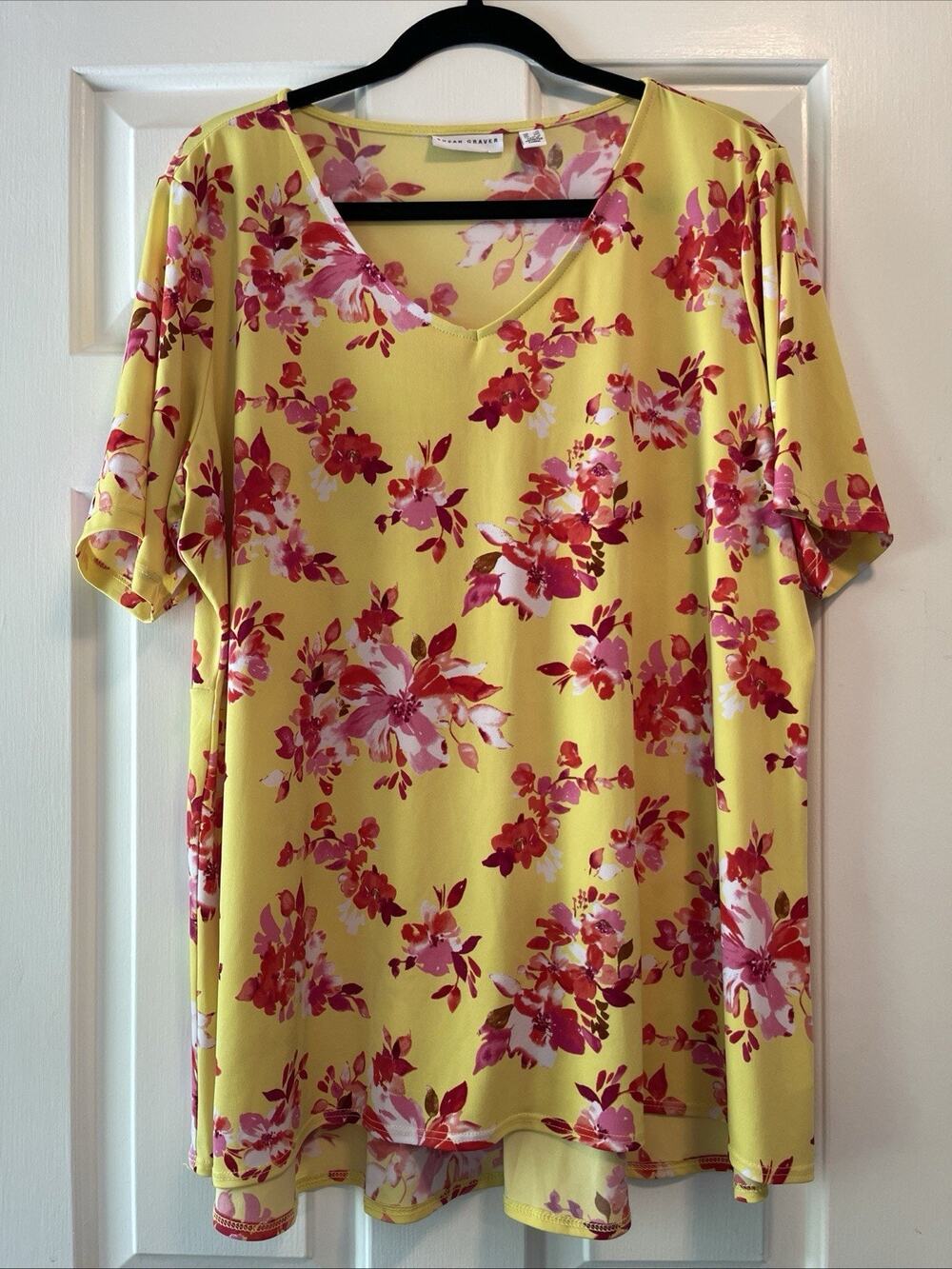 Susan Graver Top Womens 1X Yellow Floral Boho V-Neck Short Sleeve Liquid Knit